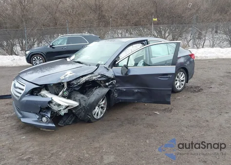 2016 Subaru Legacy 2.5I Premium из США, поврежденный, VIN 4S3BNAH64G3005221